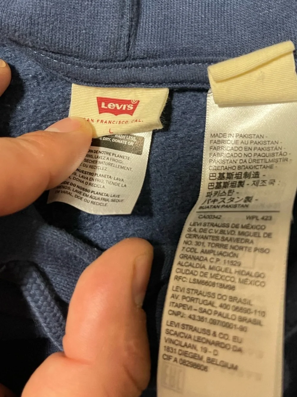 NWOT - LEVIS Cropped Hoodie